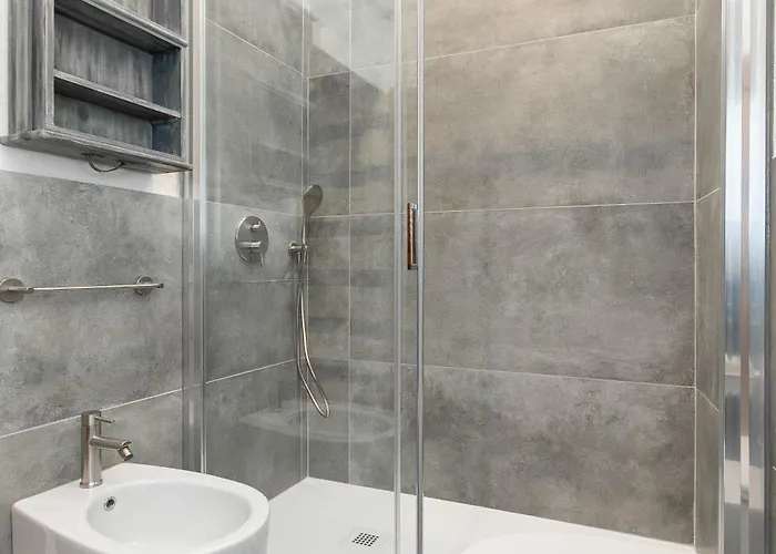 Appartement Elegante Loft - 3min Acquario *